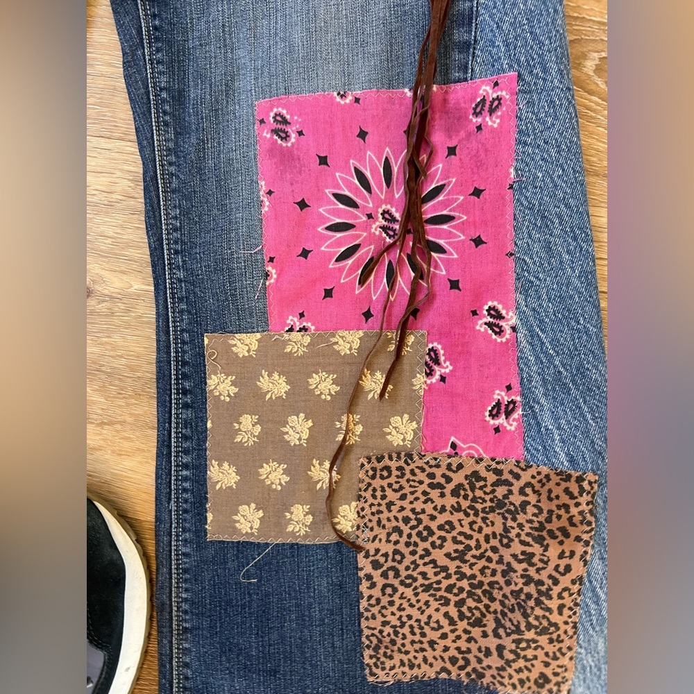Upcycled wide leg mid rise jeans with patchwork and butterfly embellishments - Picture 4 of 9